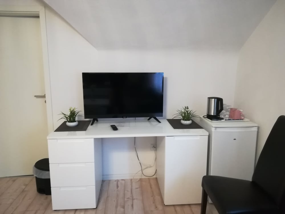 

Roma - Kaiserslautern - Hotel Ari