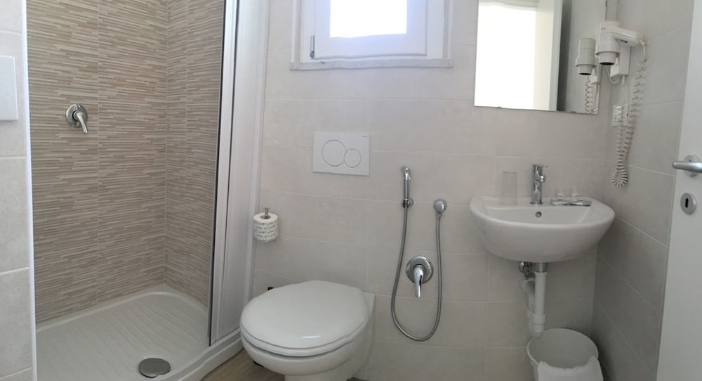 

Verona - Forza dʼAgro - Hotel Elios