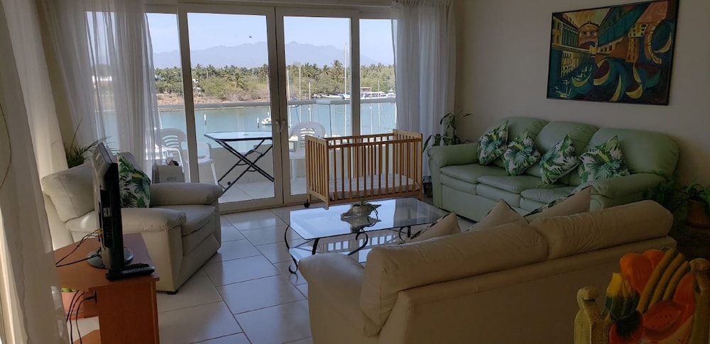 

Roma - Bucerías - Marina Banderas Suites Hotel Boutique