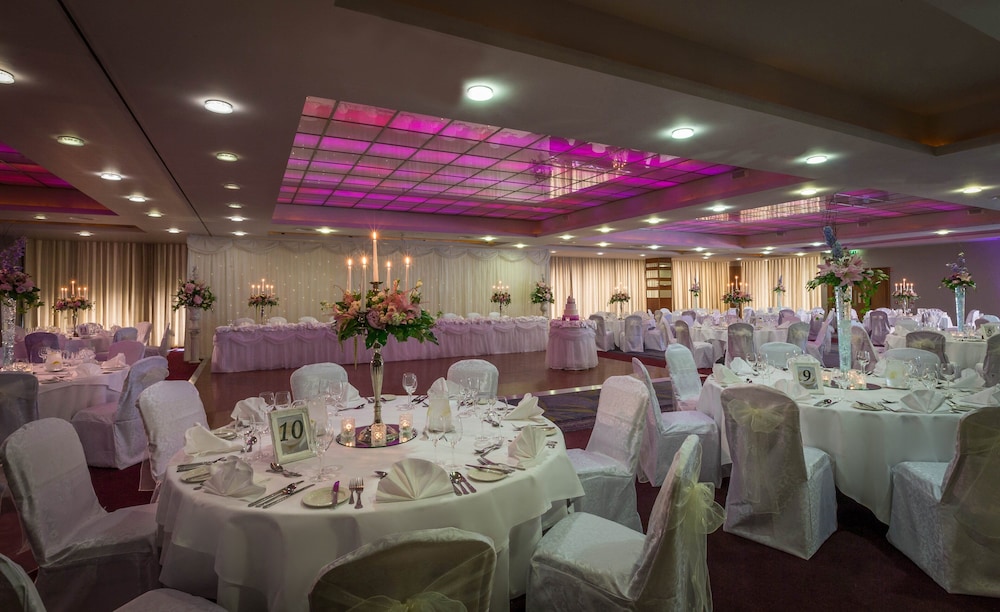 

Milano - Galway - Clayton Hotel Galway