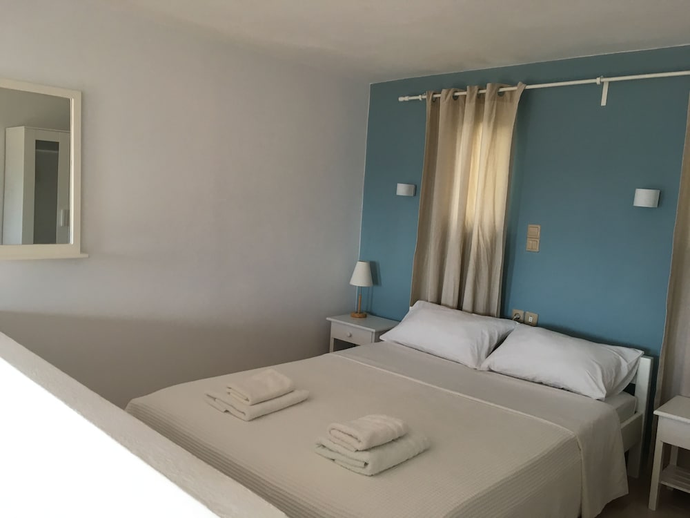 

Firenze - Stavros - Theodosia Studios