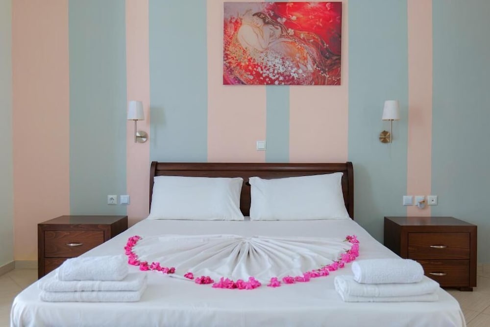 

Venezia - Ksamil - Hotel Chris