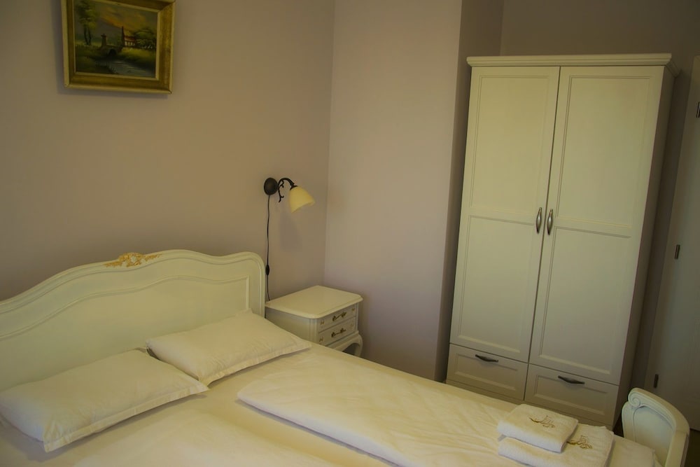 

Milano - Obzor - Sirena Palace Family Hotel