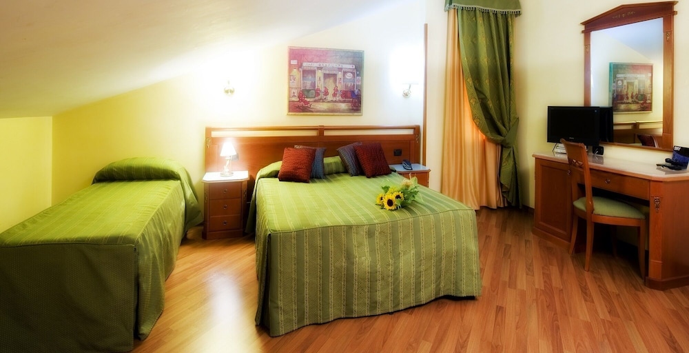 

Catania - Marco Simone - Hotel Bright
