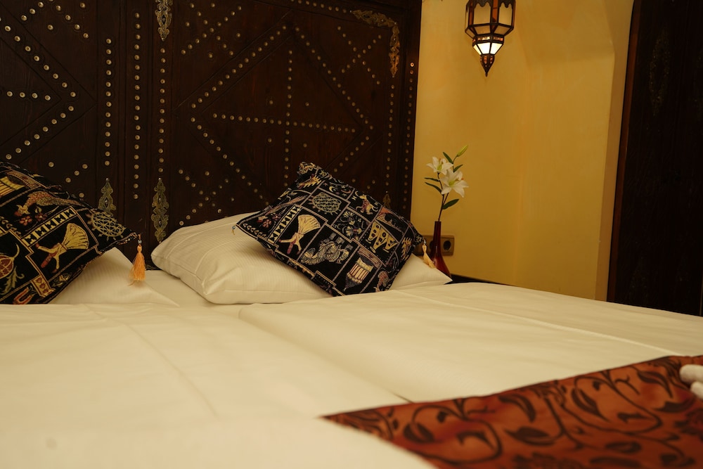 

Roma - Offenbach - Hotel Villa Oriental & Restaurant