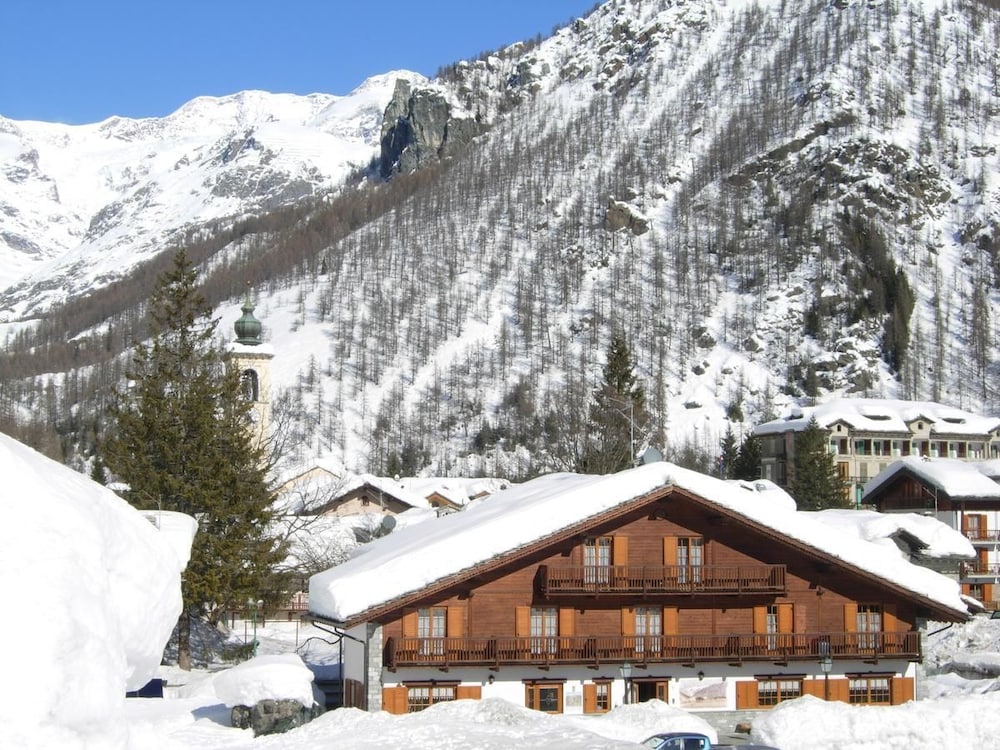 

Milano - Champoluc - Residence Oberteil