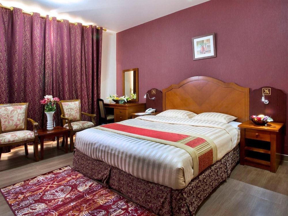 

Venezia - Costa di Mascate, Oman - Safeer Hotel Suites