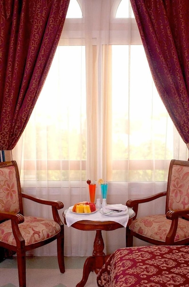 

Roma - ‘Udhaybah - Safeer Hotel Suites - Aparthotel