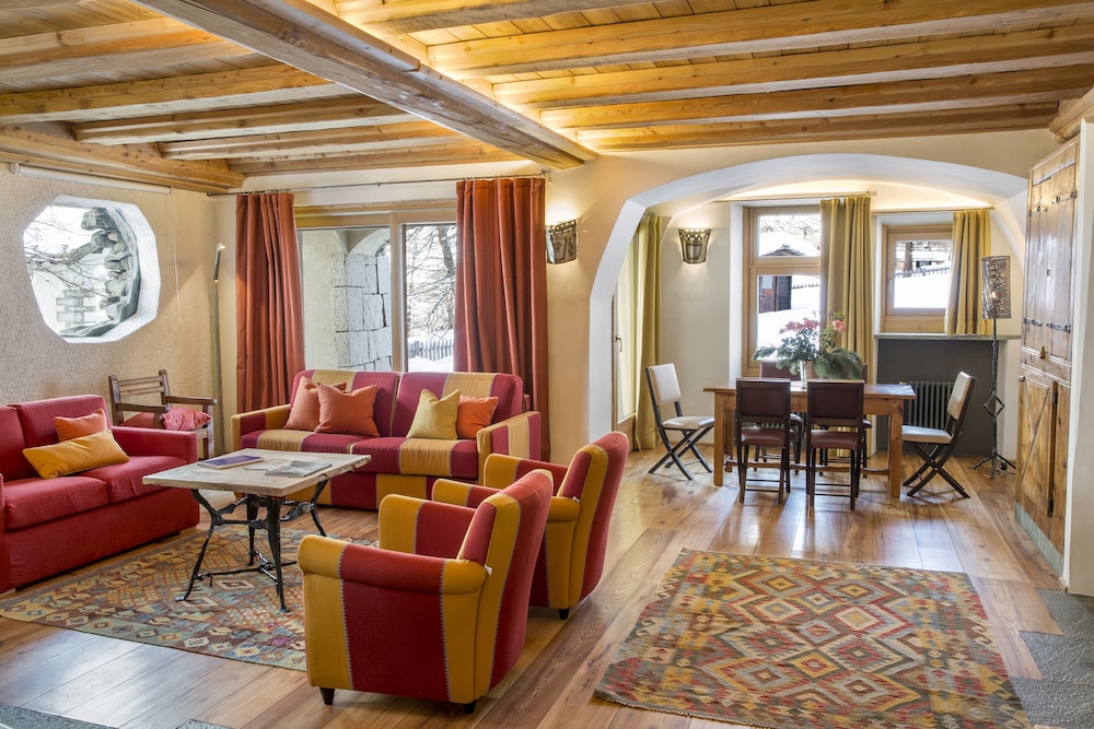 

Napoli - Cervinia - Saint Hubertus Resort
