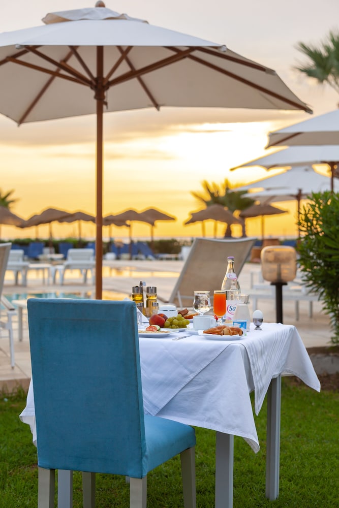 

Reggio Calabria - Bizerte - Nour Congress & Resort