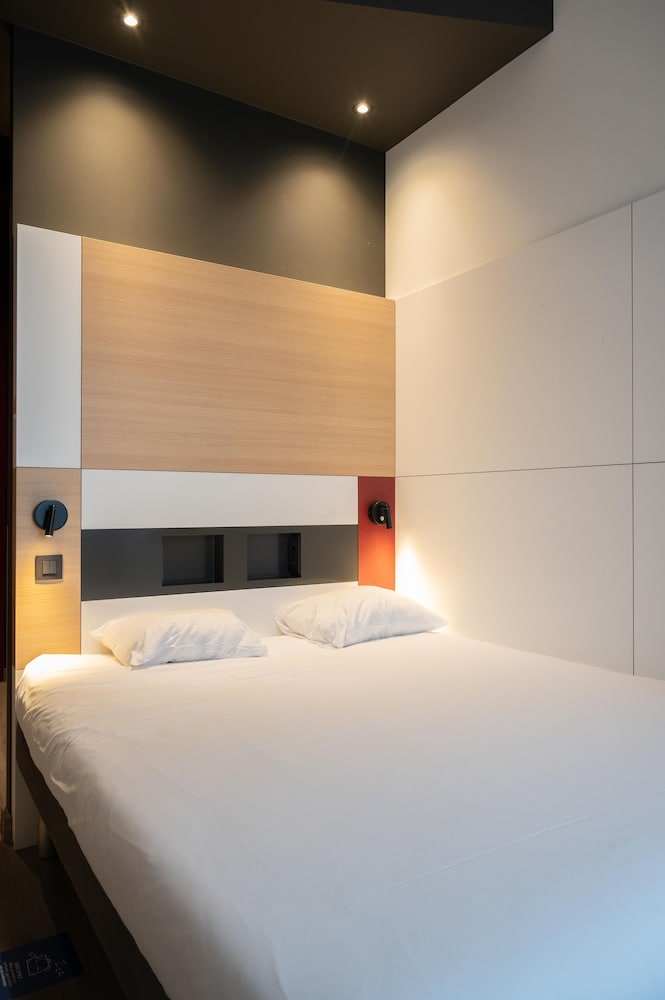 

Milano - Ostenda - ibis budget Oostende Airport