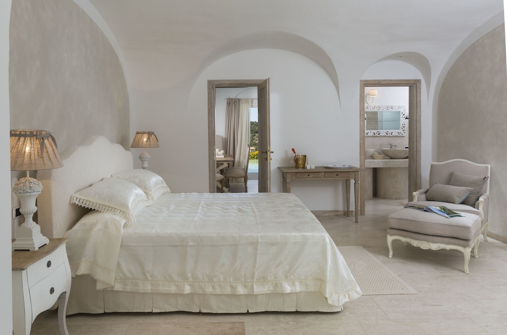 

Roma - Arzachena - Hotel Pulicinu
