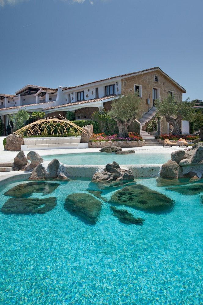 

Milano - Liscia di Vacca - Hotel Pulicinu
