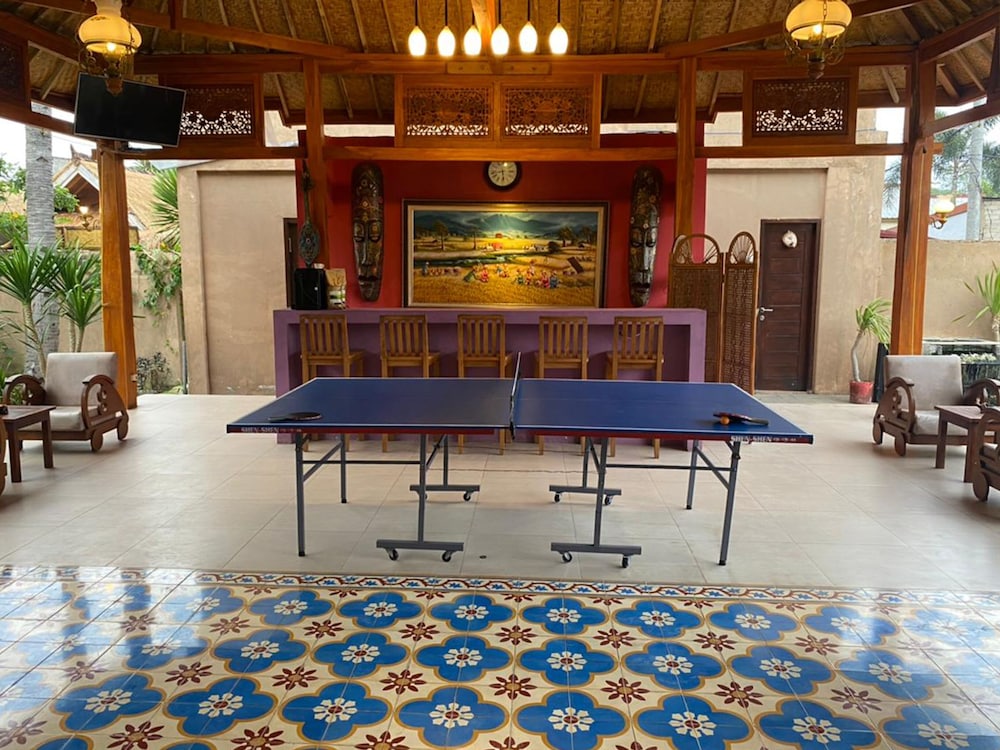 

Roma - Gili Trawangan - Paradesa Villa