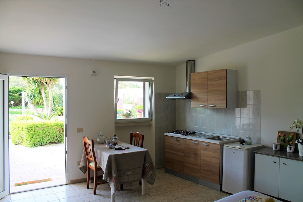 

Bologna - Santa Cesarea Terme - Residence Conchiglia San Giovanni