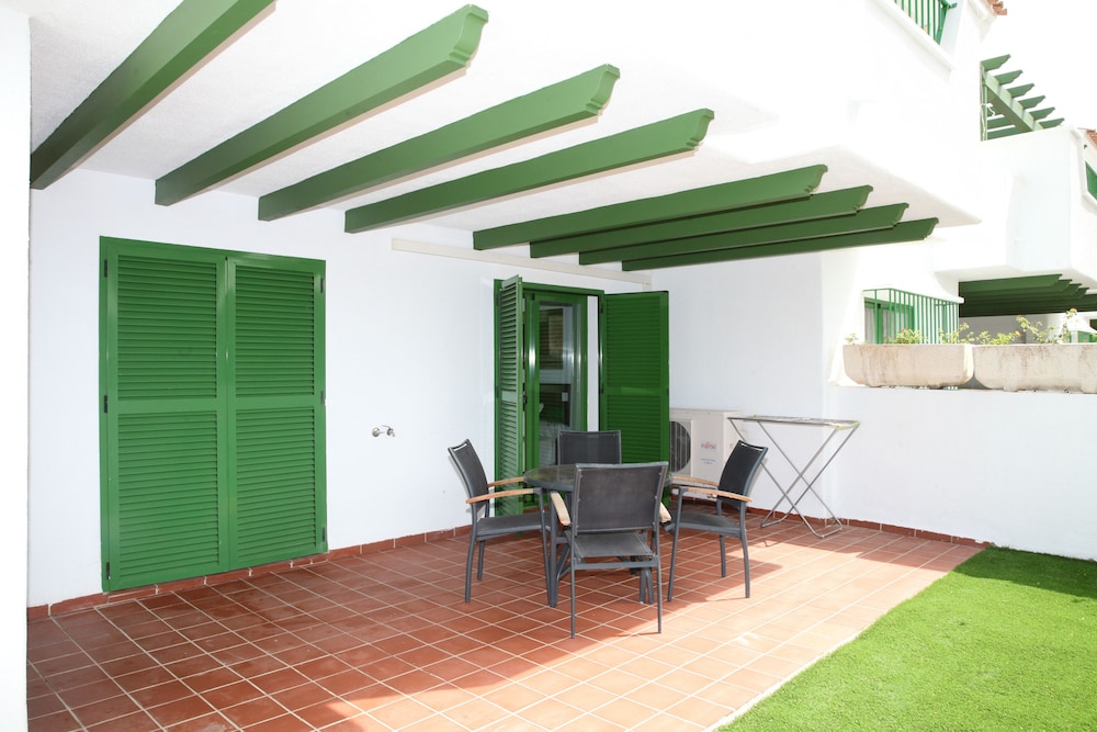 

Bologna - Costa de la Luz (Cádiz), Andalusia - Hotel Apartamentos Manilva Sun