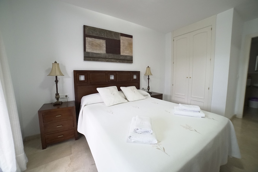 

Milano - Sotogrande - Hotel Apartamentos Manilva Sun