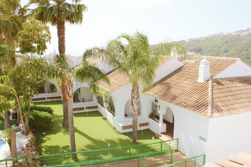 

Roma - Sotogrande - Hotel Apartamentos Manilva Sun
