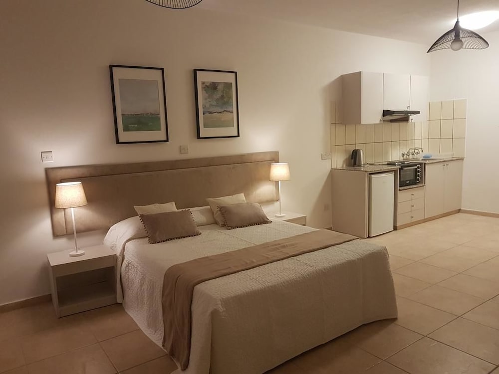 

Venezia - Limassol - Marianna Annex
