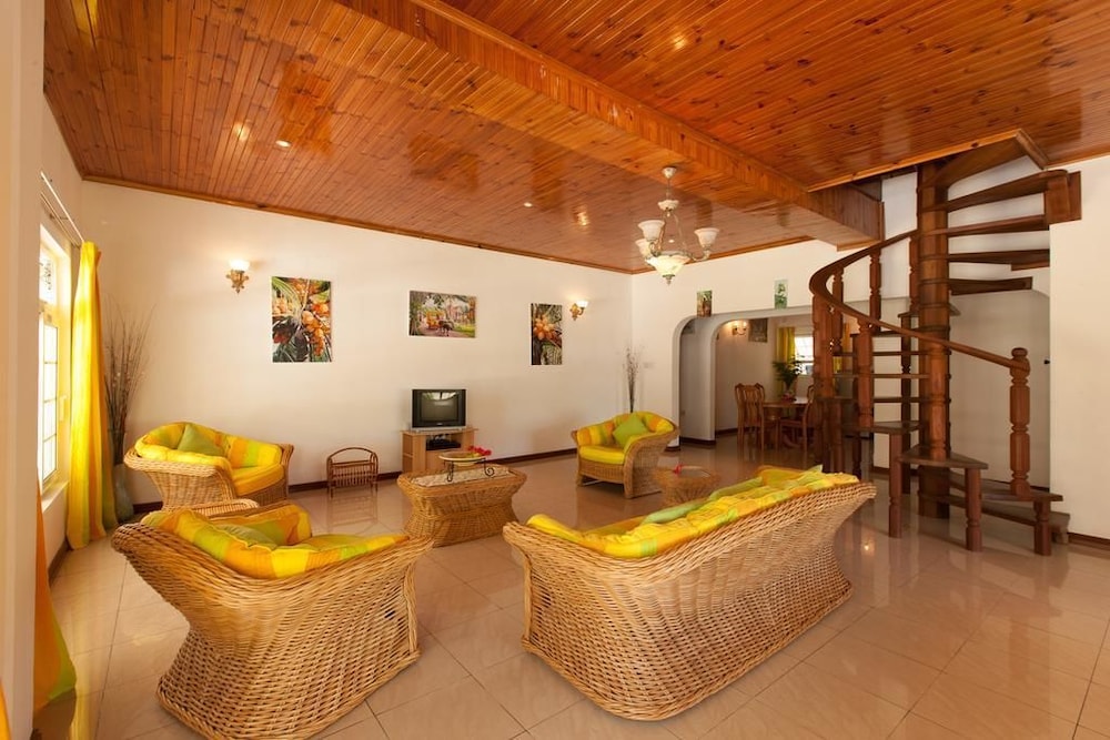 

Roma - Isola di Praslin - Villa Confort