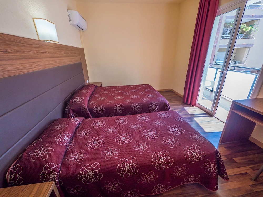 

Milano - Tossa de Mar - Hotel Golden Sand