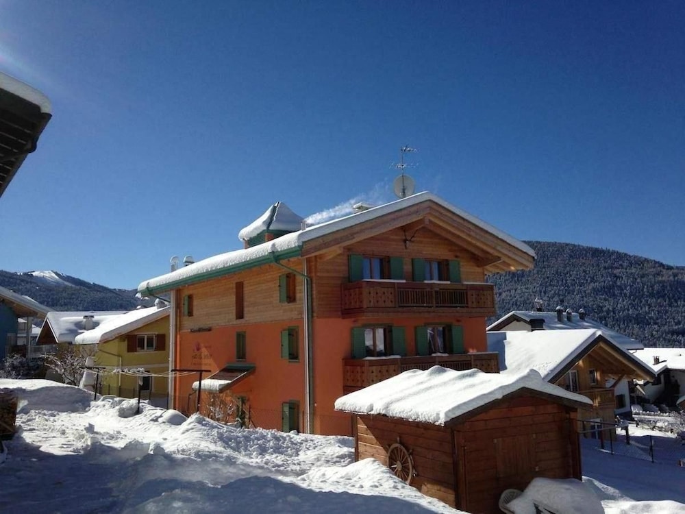 

Palermo - Folgaria - Relais Fior di Bosco