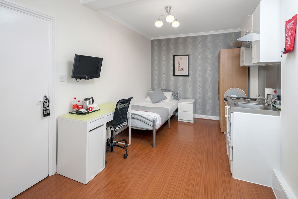 

Cagliari - Londra - Flexistay Tulsi Aparthotel
