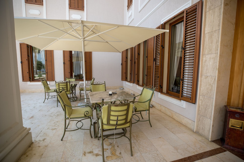 

Roma - Rinas - Vila Zeus Hotel