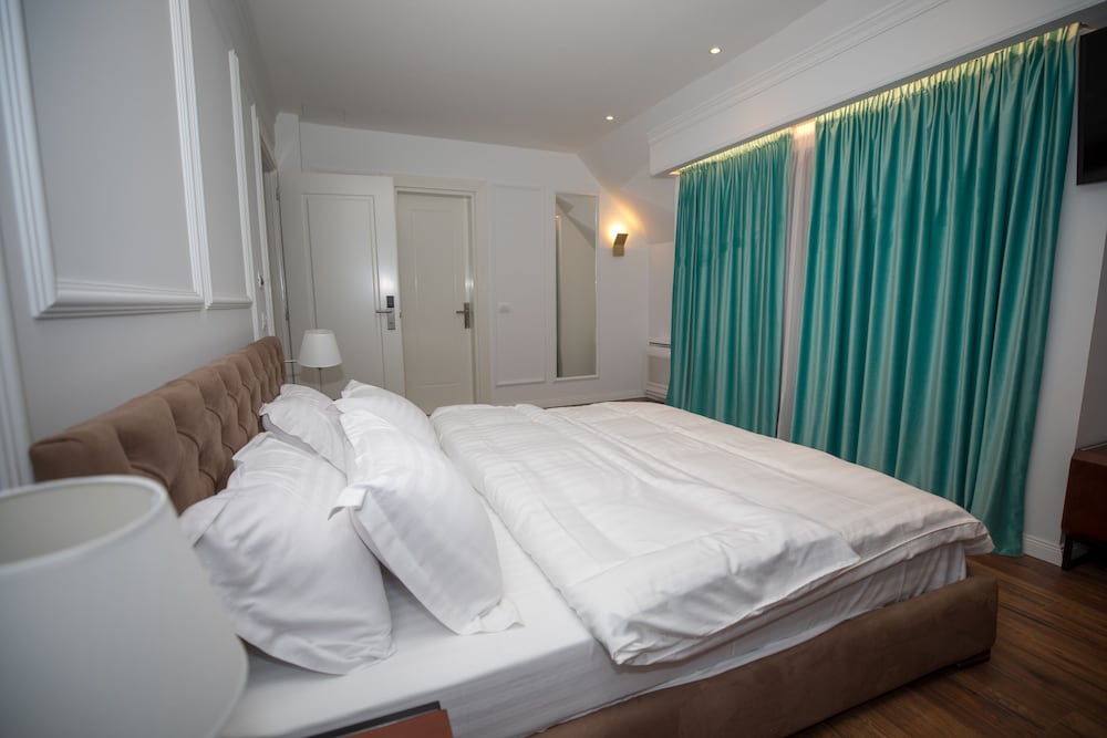 

Catania - Rinas - Vila Zeus Hotel