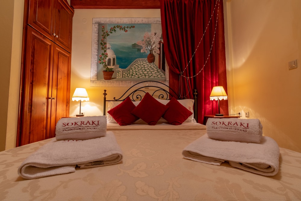

Bologna - Acharavi - Corfu Sokraki Villas