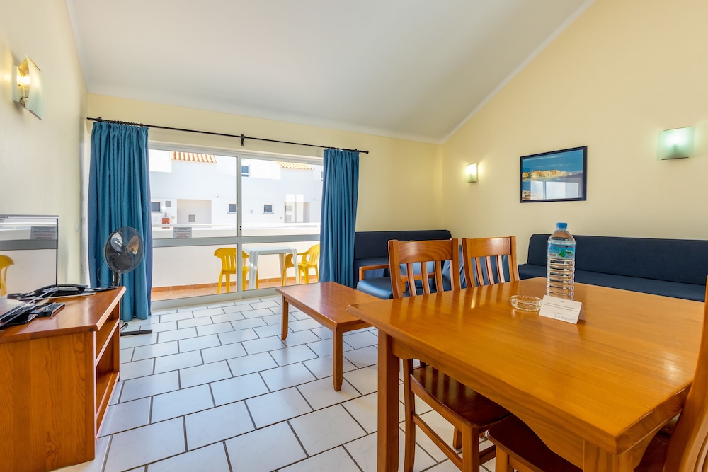 

Verona - Albufeira - Apartamentos Turísticos Club Ouratlântico
