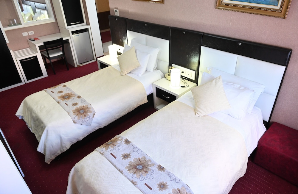 

Verona - Lezhë - Hotel Liss