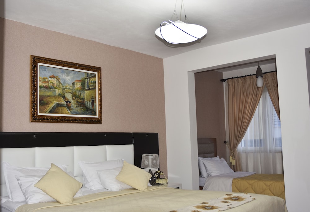 

Milano - Lezhë - Hotel Liss