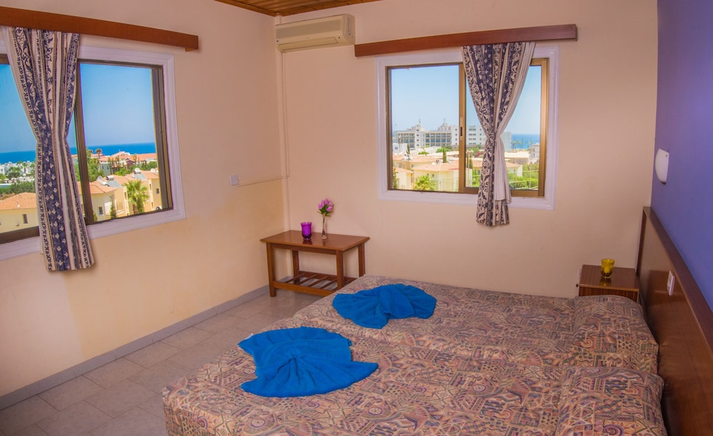 

Verona - Ayia Napa - Windmills Hotel Apartments