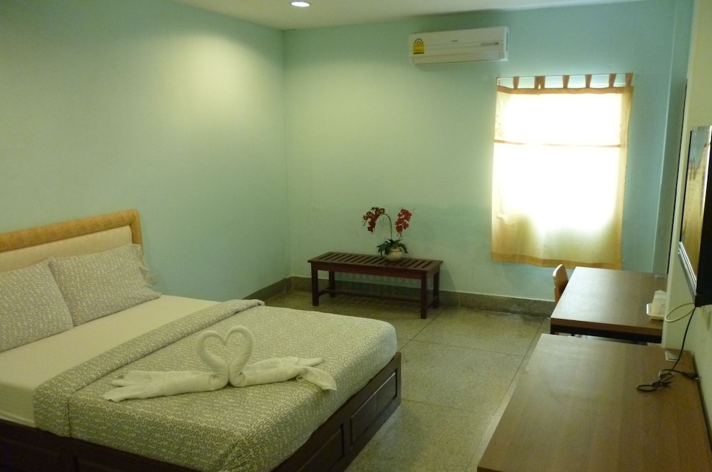 

Bari - Bangkok - Sri Krungthep Hotel