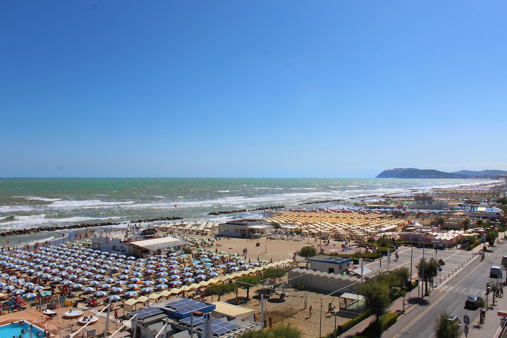 

Milano - Gabicce Mare - Hotel Silvia