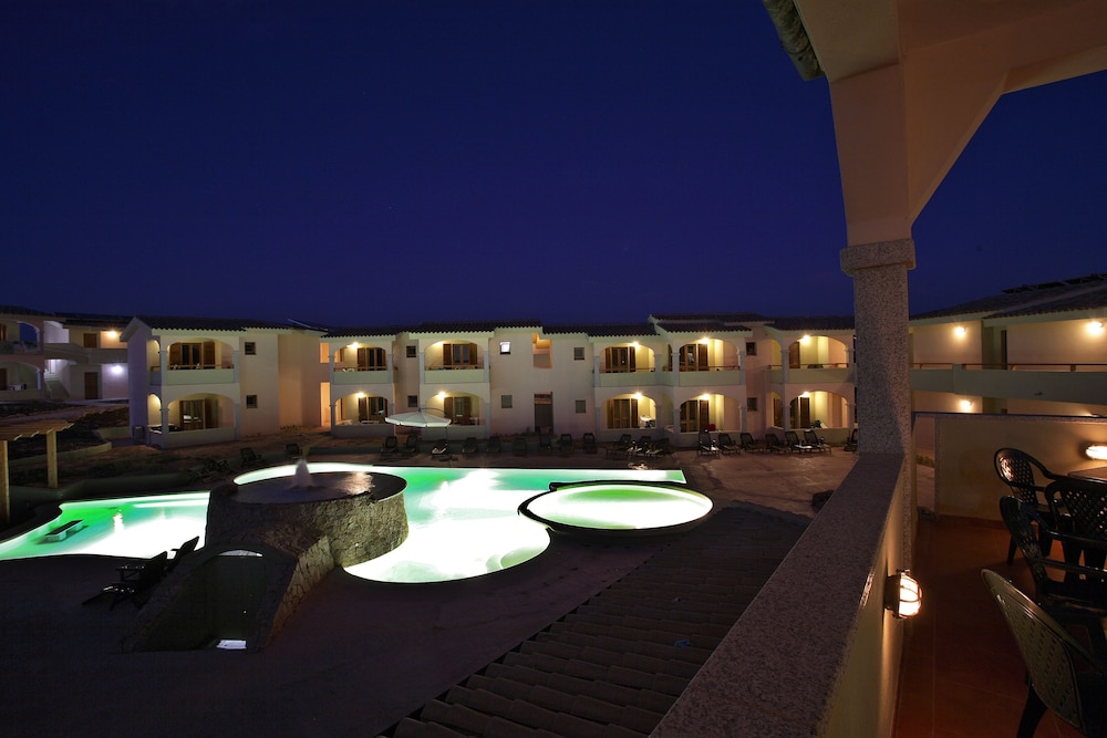 

Verona - Badesi - Mimose Beach Village