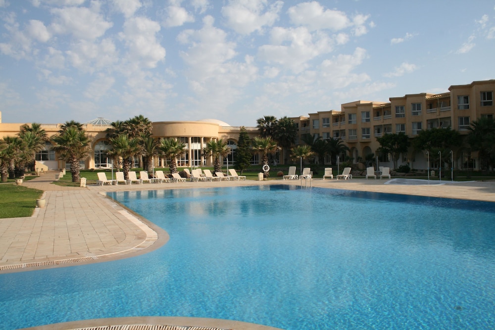 

Verona - Kelibia - Kelibia Beach