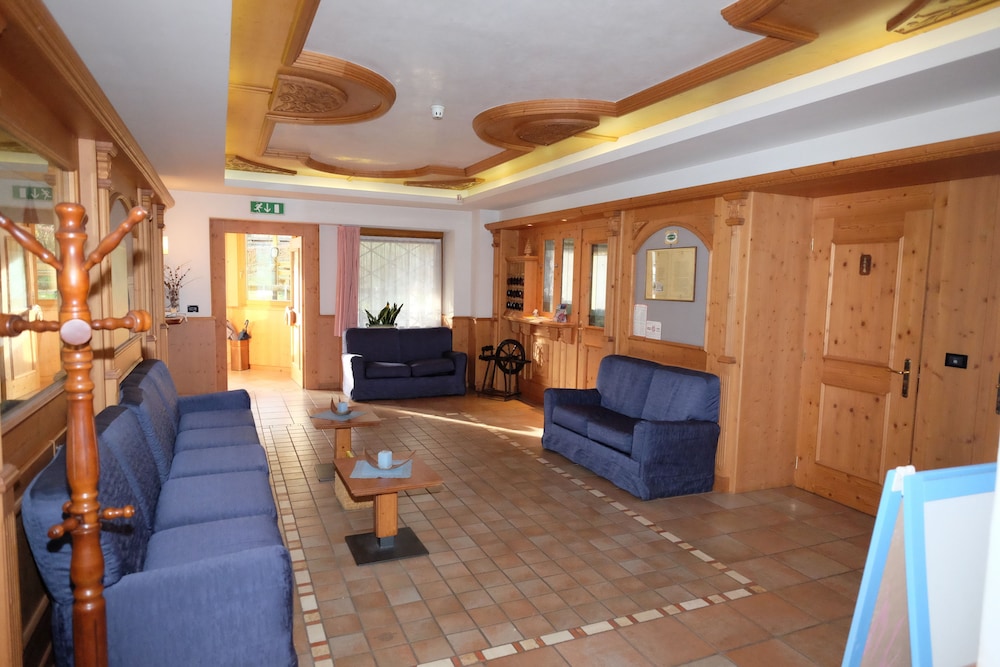

Bari - Folgaria - Al Pian Garnì Hotel - B&B & Pizza