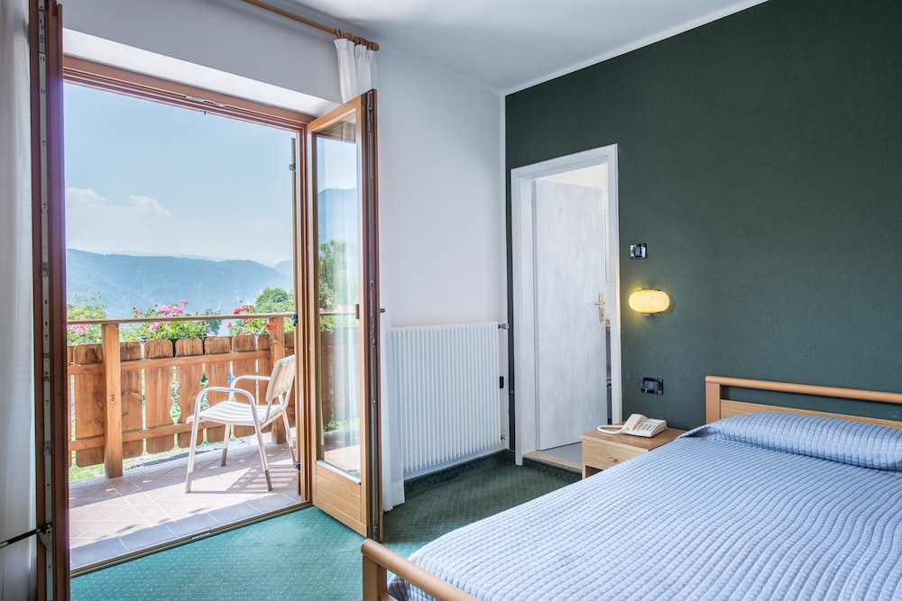 

Lamezia Terme - Folgaria - Al Pian Garnì Hotel - B&B & Pizza