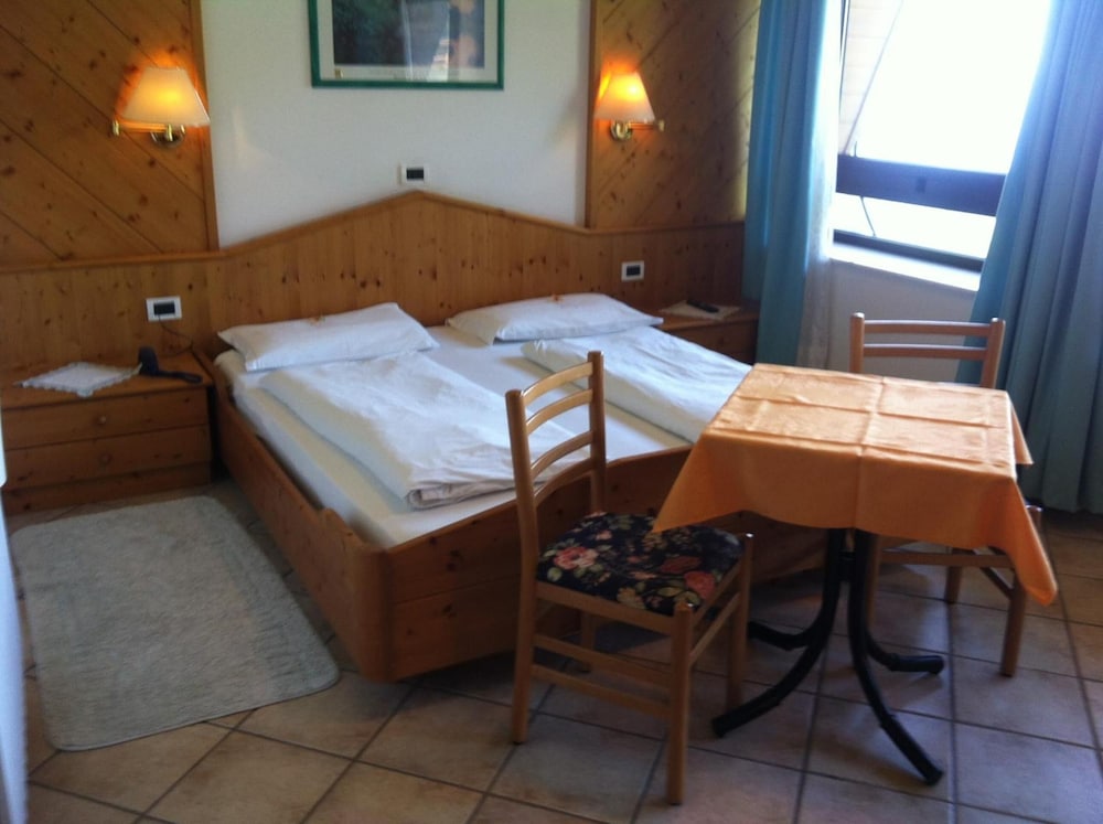 

Bologna - Ortisei - Piccolo Hotel Sciliar