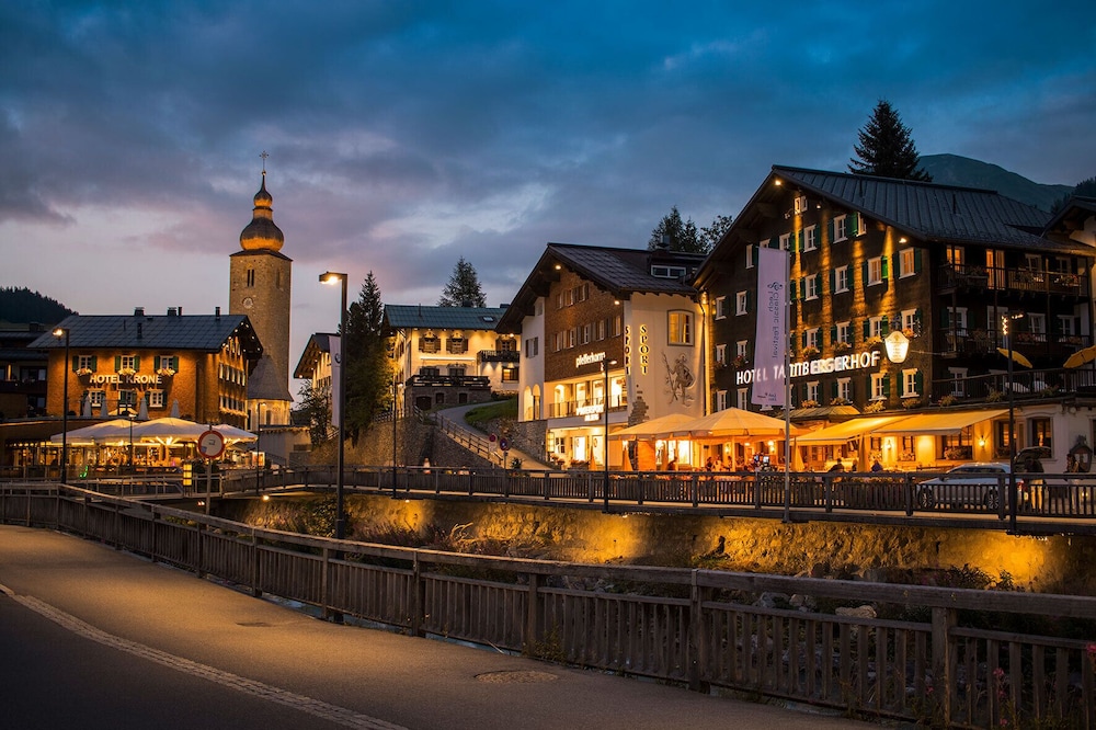 

Bologna - Lech am Arlberg - Hotel Tannbergerhof im Zentrum von Lech