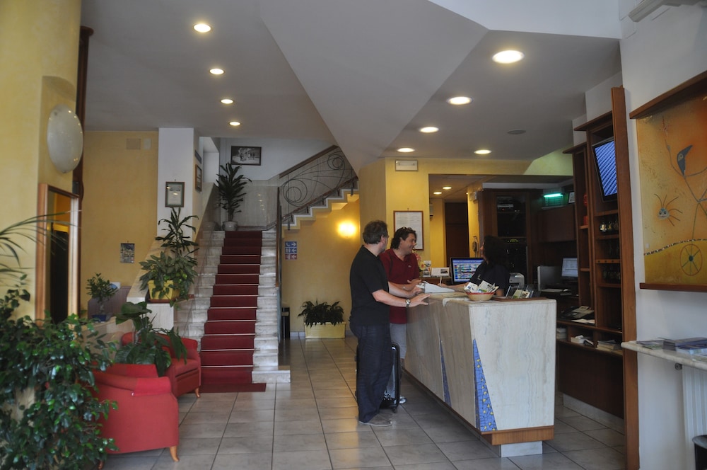

Milano - Pontecagnano Faiano - Albergo Fiorenza