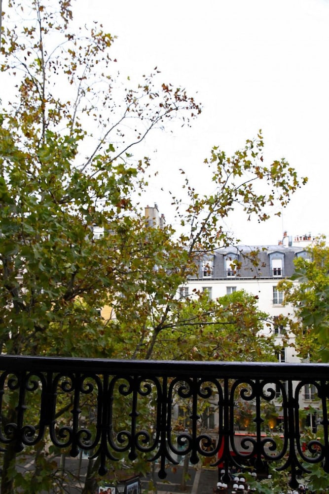 

Bari - Maisons-Alfort - Hotel L'Interlude
