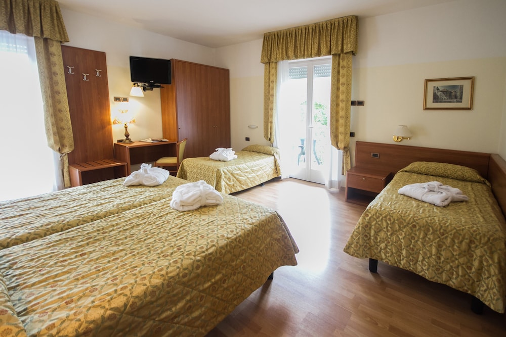 

Bari - Rovereto - Hotel Sant'Ilario