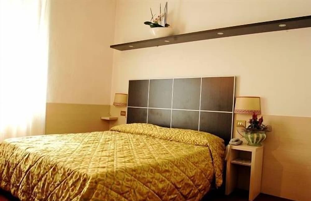 

Bologna - Rovereto - Hotel Sant'Ilario