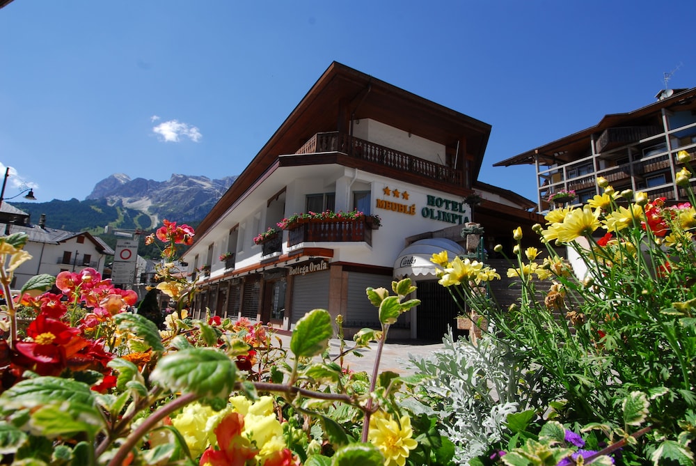 

Palermo - Cortina d'Ampezzo - Hotel Olimpia