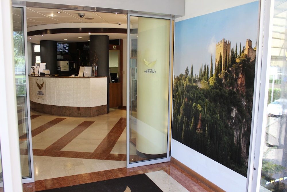 

Bologna - Lago di Garda, Laghi Italia - Hotel Everest Arco