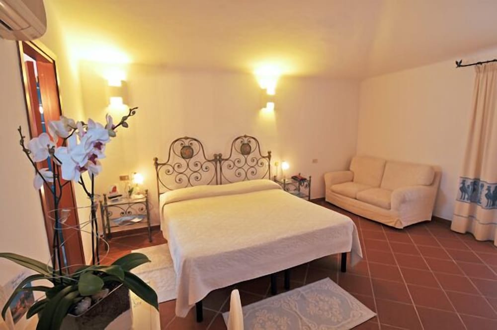 

Bologna - Golfo Aranci - Hotel Piccolo Golf