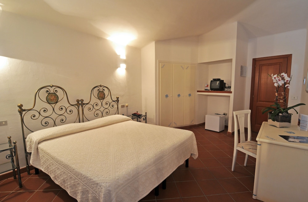 

Verona - Golfo Aranci - Hotel Piccolo Golf